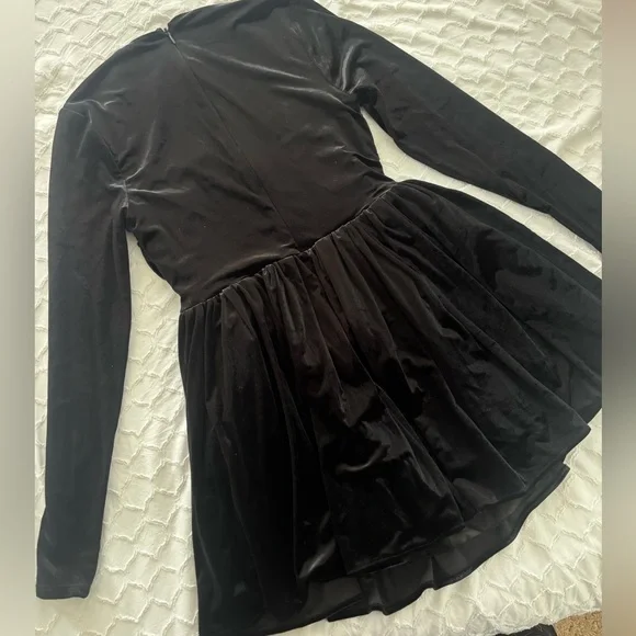 Oh Polly Elegant Black Long Sleeve Dress - Picture 5 of 9